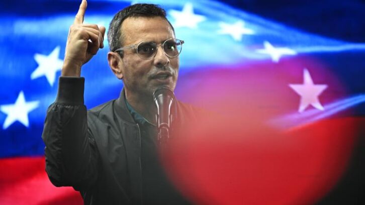 Image à la une de Venezuela: accusé d’ambitions électorales, l’opposant Capriles expulsé de son parti