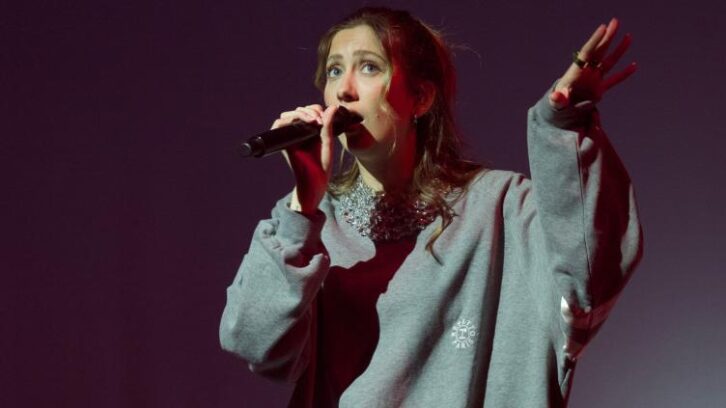 Image à la une de Styleto: “Chaque chanson est comme un vlog”