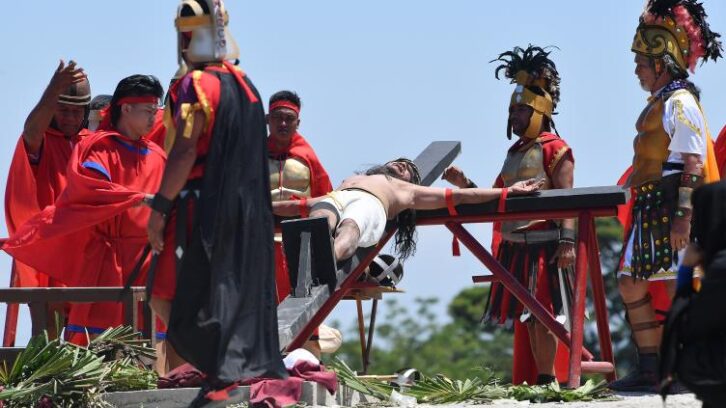 Image à la une de Aux Philippines, dernière crucifixion pour le “Jésus” attitré du Vendredi saint
