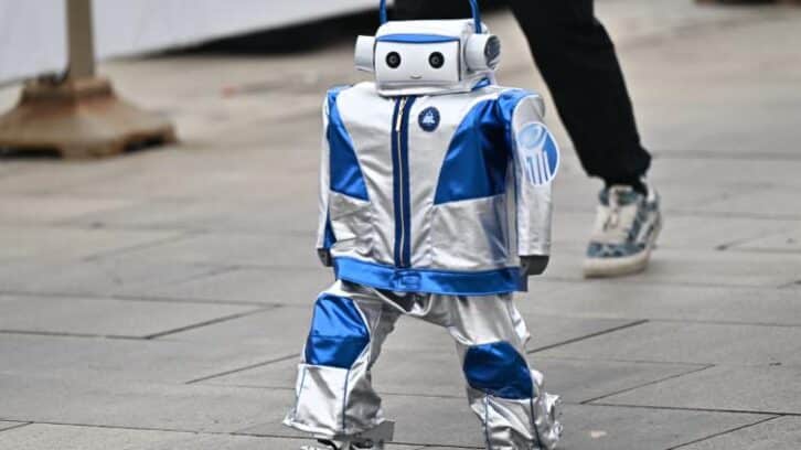 Image à la une de Première mondiale en Chine: un semi-marathon… de robots humanoïdes