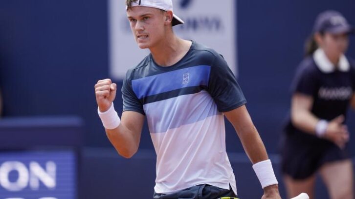 Image à la une de ATP 500 de Barcelone: Alcaraz, diminué, battu par Rune à un mois de Roland-Garros