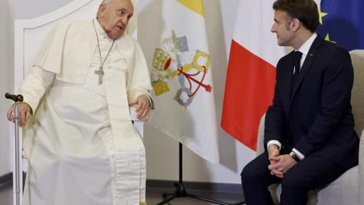 Image à la une de Entre Macron et le pape François, une difficile conciliation