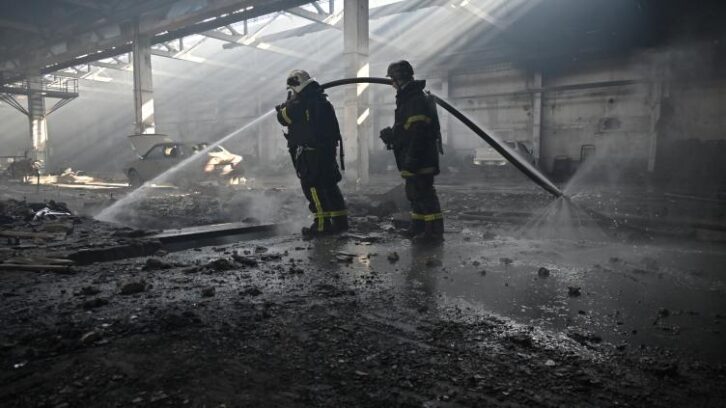 Image à la une de Conflit en Ukraine: nouveau round de pourparlers à Londres