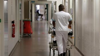 Image à la une de Chikungunya à La Réunion: le bilan provisoire passe à neuf morts, l’épidémie “se stabilise”