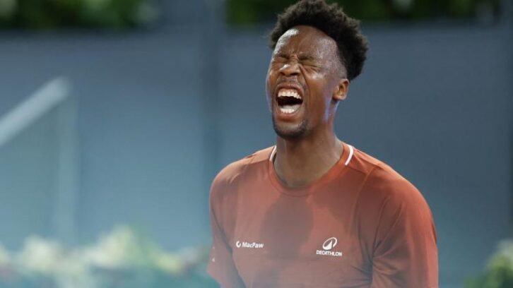 Image à la une de Masters 1000 de Madrid: Monfils passe le premier tour, Mpetshi Perricard encore sèchement battu