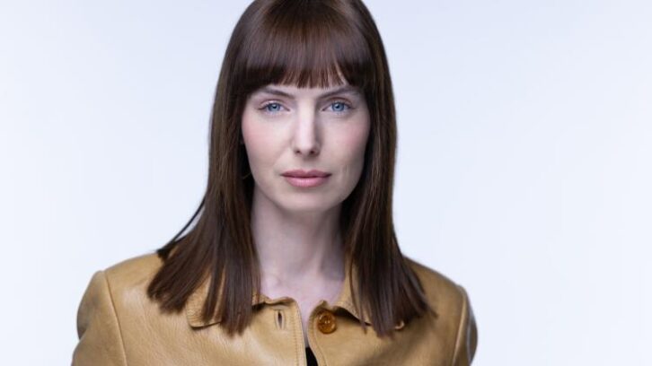 Image à la une de Marie-Flore: une chanteuse “très romantique, mais pas dans sa version gnan gnan”