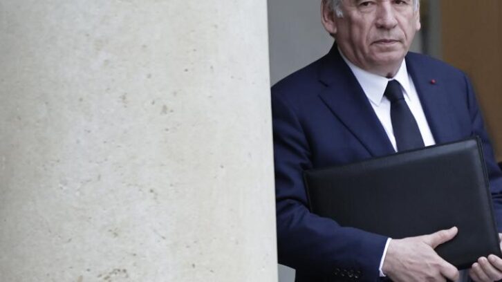 Image à la une de Fonction publique: Bayrou exhorte à maitriser les mesures catégorielles