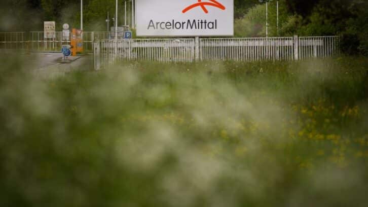 Image à la une de ArcelorMittal: face aux 600 suppressions de postes en France, l’Etat sommé d’intervenir