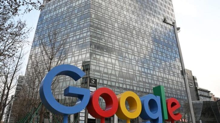 Image à la une de Alphabet (Google) dépasse très largement les attentes au 1T, porté par le “cloud”