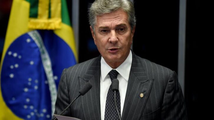 Image à la une de Brésil : l’ex-président Collor de Mello envoyé en prison pour corruption