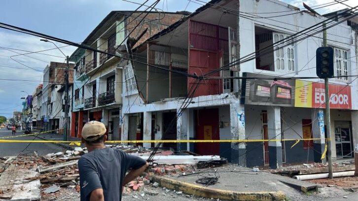 Image à la une de Equateur: vingt blessés et des dégâts matériels après un séisme de magnitude 6,3