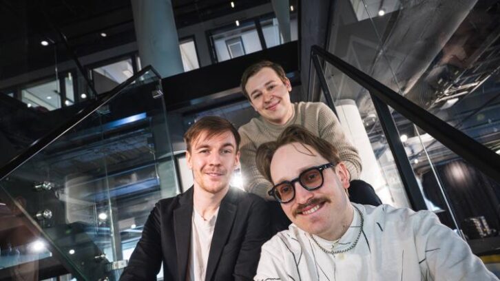 Image à la une de “Se détendre” au sauna: le groupe KAJ veut apporter joie et légèreté à l’Eurovision