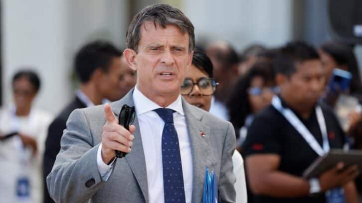 Image à la une de Nouvelle-Calédonie: Valls appelle indépendantistes et non-indépendantistes à trouver un accord