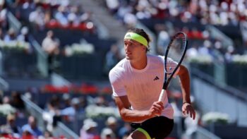 Image à la une de Masters 1000 de Madrid: Zverev se sauve de justesse, Rublev et Pegula sortis au 3e tour