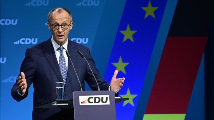 Image à la une de Friedrich Merz promet de soutenir Kiev pour préserver “la paix” en Allemagne