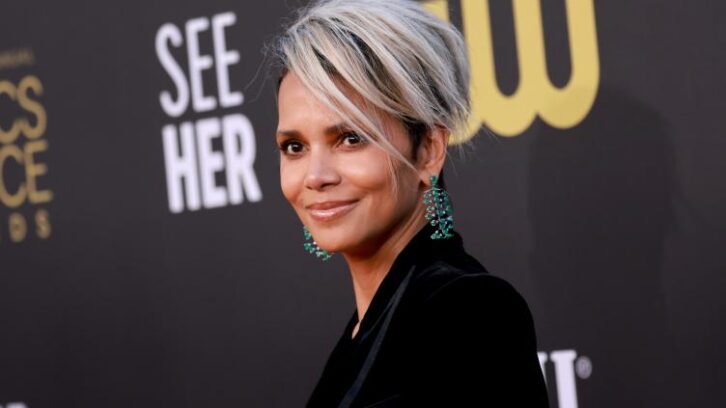 Image à la une de Cannes: autour de Juliette Binoche, un jury très international avec Halle Berry ou Leïla Slimani