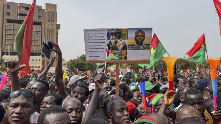 Image à la une de Burkina: la junte mobilise ses partisans après avoir dénoncé une tentative de coup d’Etat