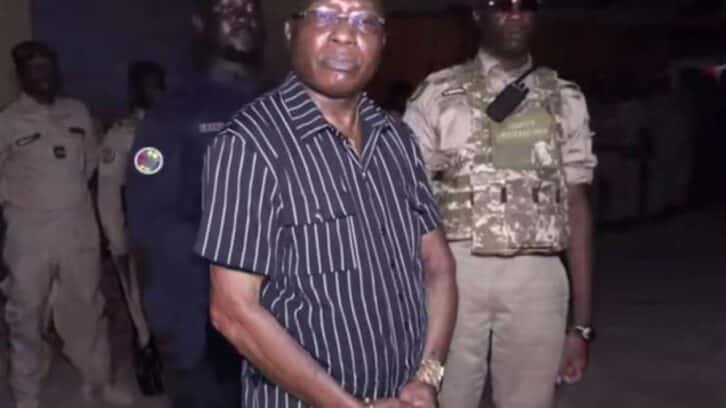 Image à la une de En Guinée, pourquoi Mamadi Doumbouya a gracié Moussa Dadis Camara