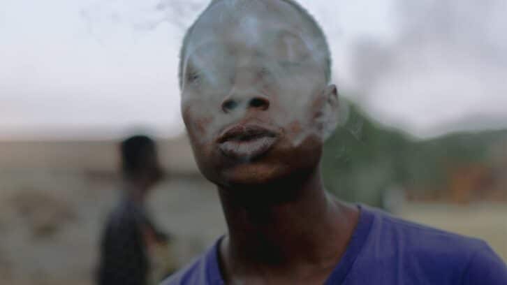 Image à la une de Les zombies du kush : reportage dans le berceau de ce fléau ouest-africain