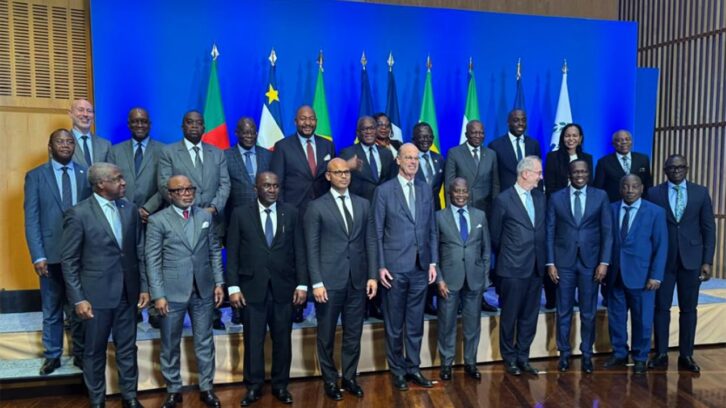 Image à la une de De Paris à Washington, la stratégie de la Cemac pour sauver ses programmes avec le FMI