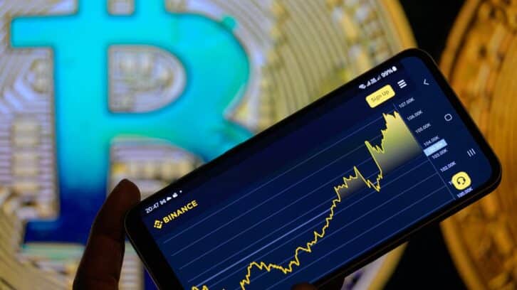 Image à la une de Pourquoi le feu vert du Nigeria sur les cryptomonnaies pourrait booster le marché continental