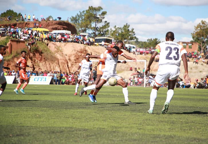 Image à la une de FOOTBALL – PFL 9E JOURNÉE – Fosa et Elgeco se rapprochent du leader