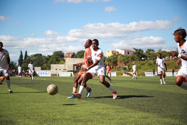 Image à la une de FOOTBALL – PFL   – Quatre clubs en course pour le fauteuil du leader