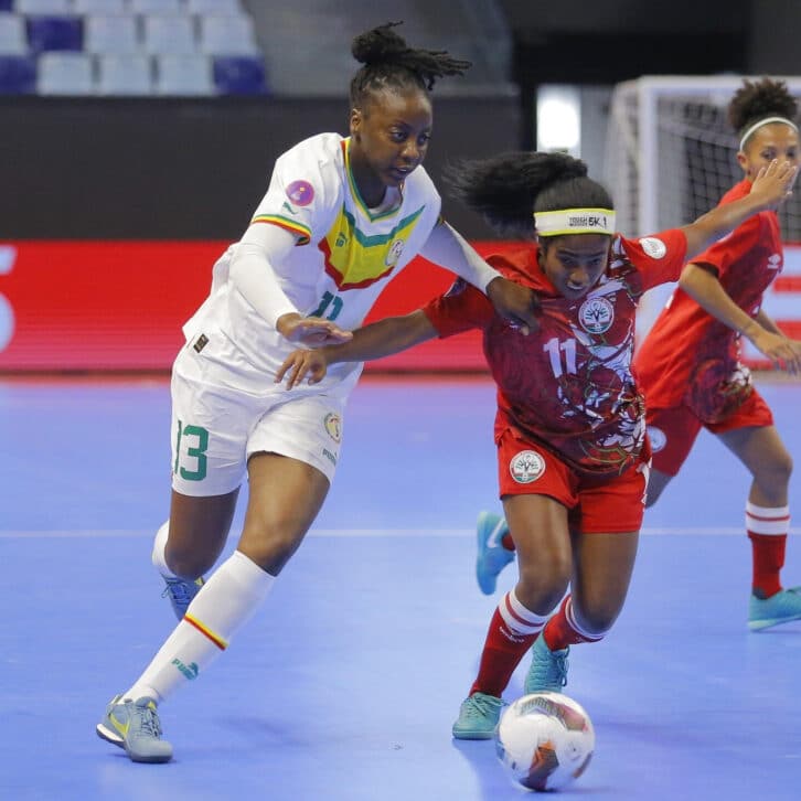 Image à la une de FUTSAL FÉMININ – CAN – Les Barea tiennent tête aux Lionnes sénégalaises