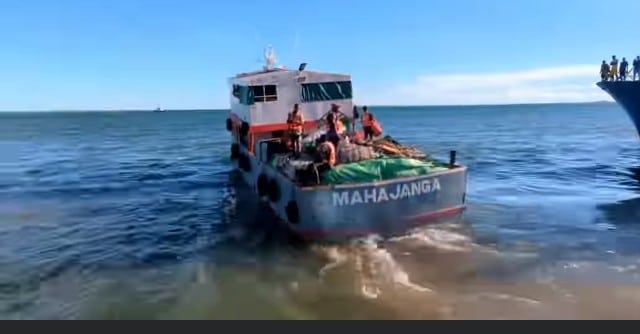 Image à la une de MAHAJANGA – Départ des premiers bateaux pour les Comores