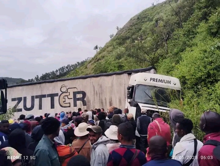 Image à la une de ROUTE NATIONALE 2 – Paralysie totale après le renversement d’un camion
