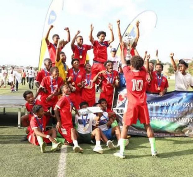 Image à la une de Tournoi Viva Futbol U17 – EFMA inscrit son nom dans l’histoire du  tournoi