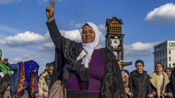 Image à la une de Le PKK annonce sa dissolution après quatre décennies de lutte armée contre l’État turc