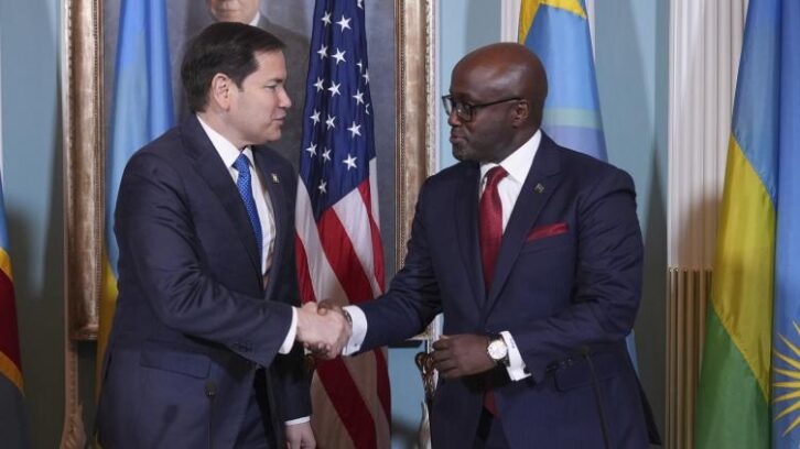 Image à la une de Kigali et Washington : des discussions autour d’un possible accord migratoire