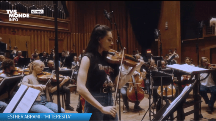Image à la une de Esther Abrami, un souffle nouveau dans la musique classique