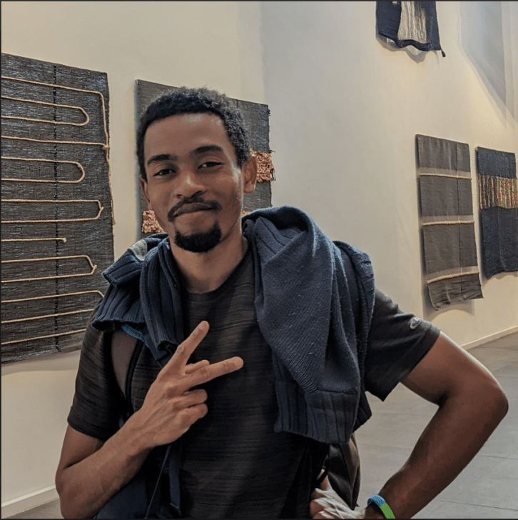 Image à la une de HASNER DOLPH  – La poésie animée d’un talent malgache