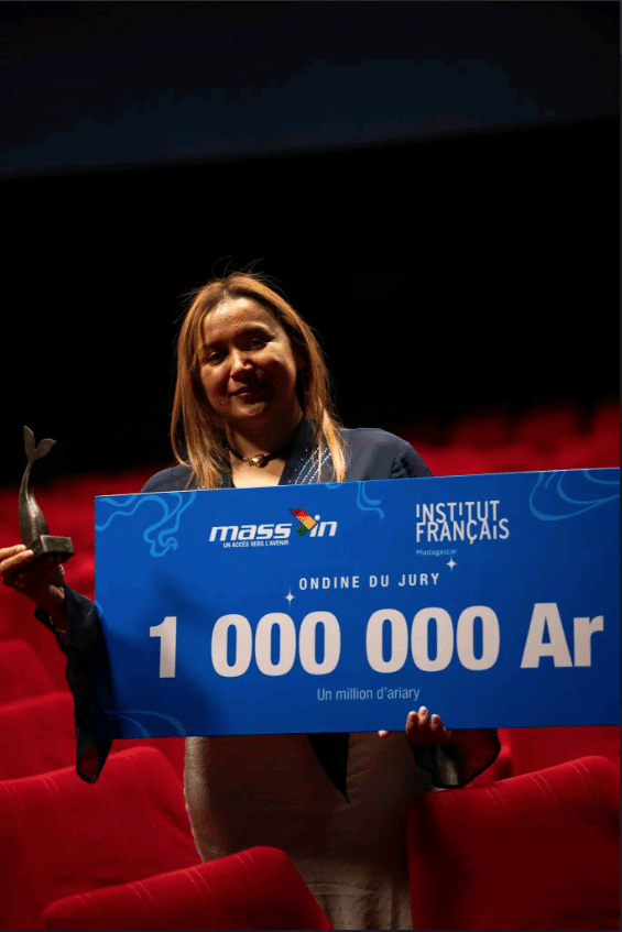 Image à la une de PATRIMOINE CULTUREL – Louisette Ratsivahiny fait vibrer Madagascar à l’international