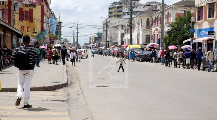 Image à la une de Le FMI revoit à la baisse ses prévisions de croissance du PIB pour Madagascar de 4,6% à 3,9% pour 2025
