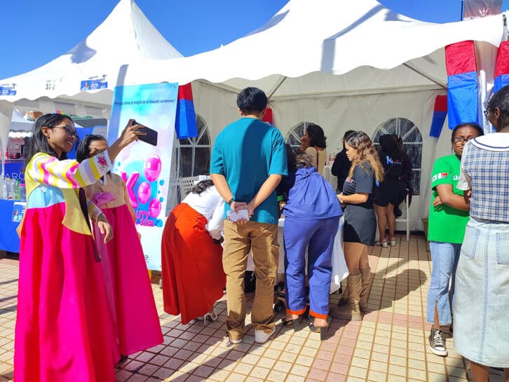 Image à la une de K-BEAUTY FESTIVAL – Une vague de beauté coréenne a déferlé sur la FIM