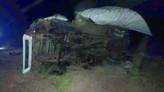 Image à la une de Chute d’un camion dans un ravin – Le chauffeur succombe