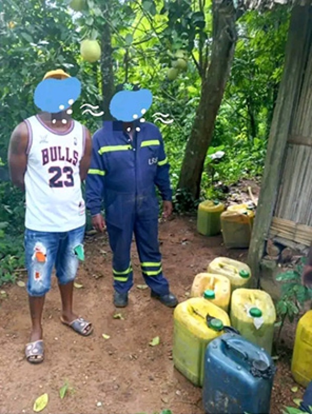 Image à la une de Contrebande et détournement – Un chauffeur surpris avec du carburant