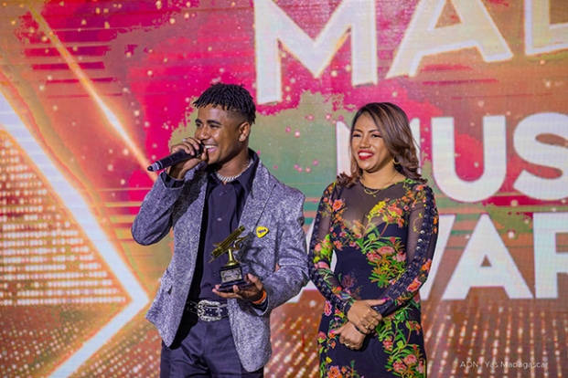 Image à la une de « Afromada Music Awards » – Des artistes malagasy récompensés