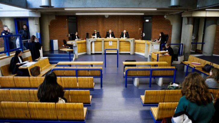 Image à la une de Avec les avocats commis d’office de Bobigny, le contre-la-montre de la défense d’urgence