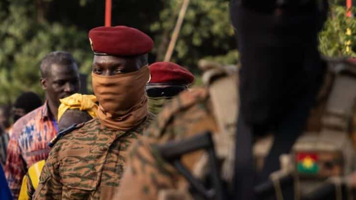 Image à la une de Au Nigeria, la désinformation nourrit le soutien au chef de la junte au Burkina Faso