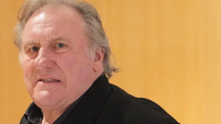 Image à la une de Gérard Depardieu en tournage au Portugal sous la direction de Fanny Ardant