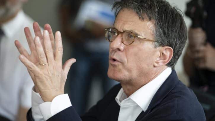 Image à la une de Nouvelle-Calédonie: à la veille d’une semaine cruciale, Manuel Valls fixe le cap des négociations