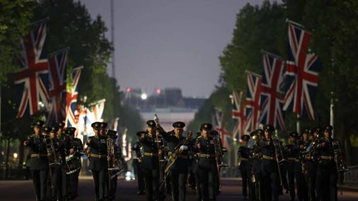 Image à la une de Les Britanniques célèbrent les derniers vétérans de la Seconde Guerre mondiale