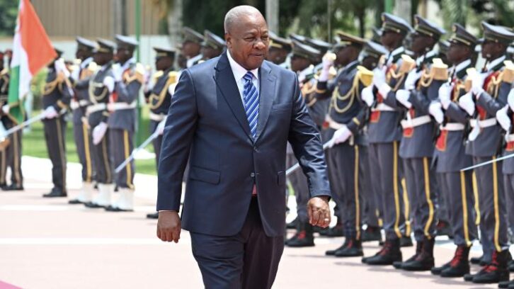 Image à la une de Ghana: le président inflige une amende à des ministres qui n’ont pas déclaré leurs avoirs