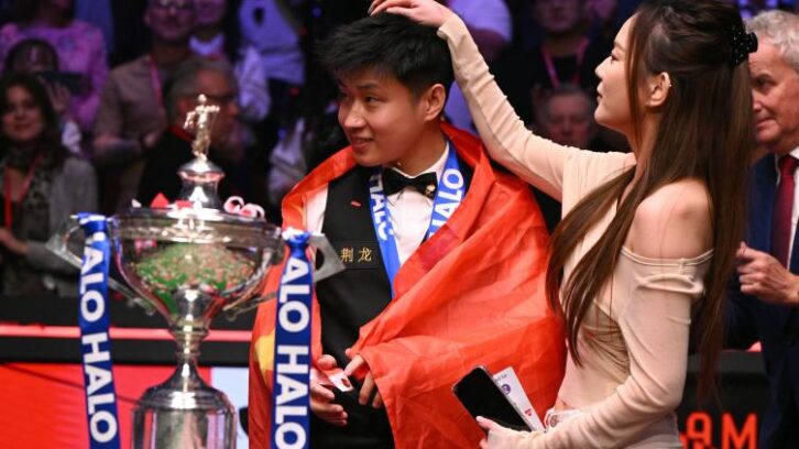 Image à la une de Snooker: les Chinois fiers de leur premier champion du monde
