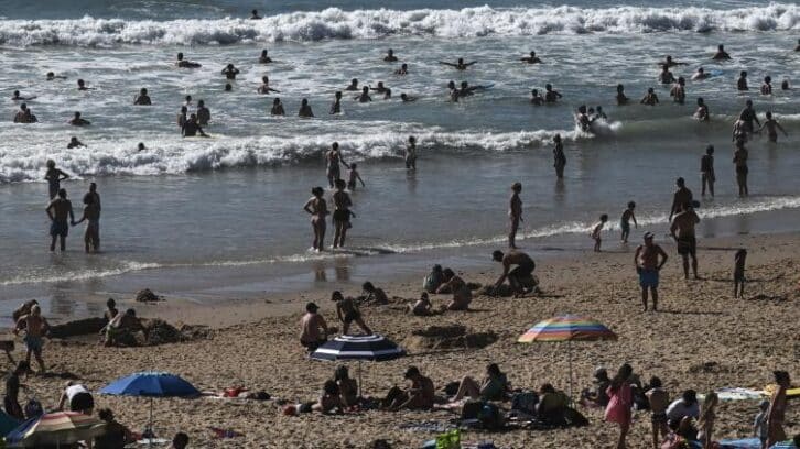 Image à la une de Un Français sur deux prévoit de partir en vacances cet été, selon un sondage
