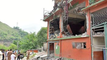 Image à la une de Au Pakistan, après les frappes indiennes, ruines et menaces